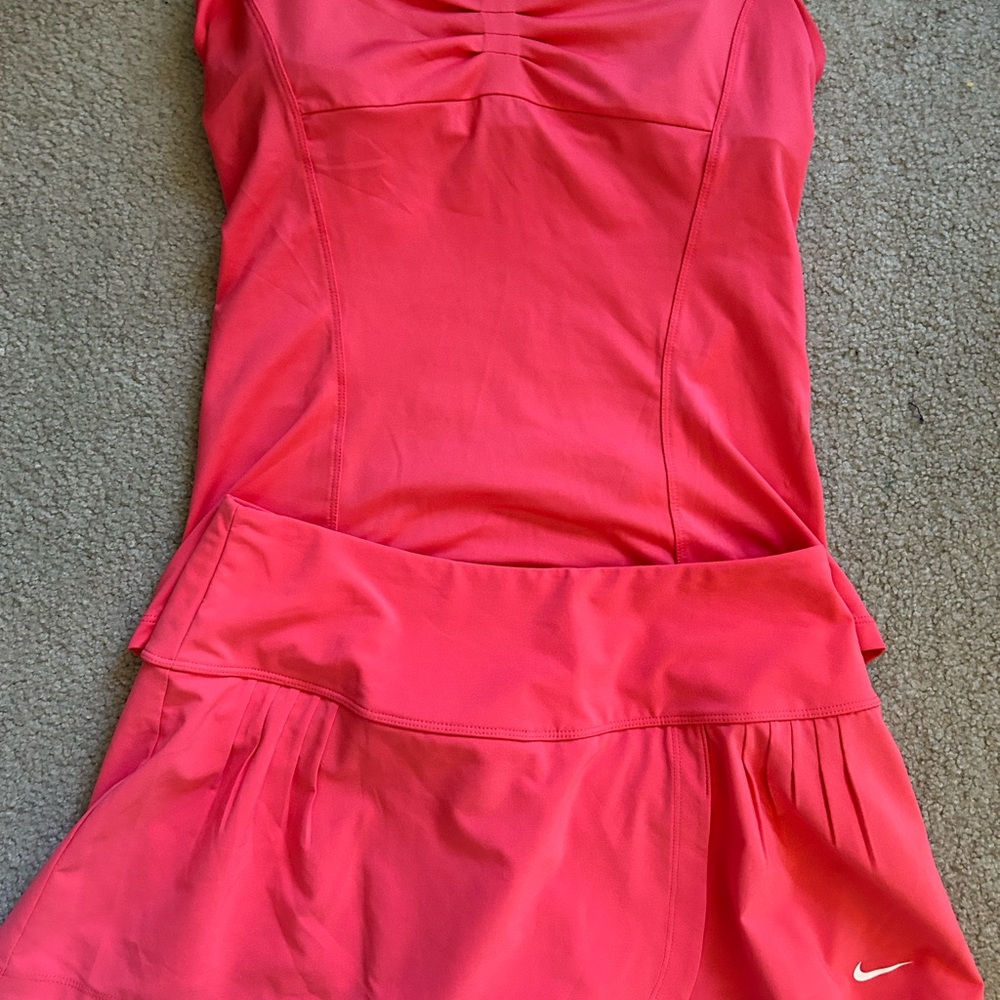 Nike Pink Athletic Tennis set